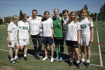 Boisko Zespolu Szkol Ogolnoksztalcacych nr 8 przy ul....