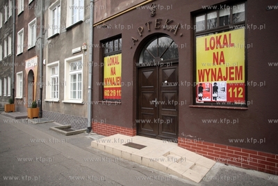 Lokal do wynajecia po bylej aptece przy ul. Swietojanskiej...