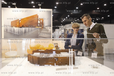 Amber Expo. Gdanskie Targi Turystyczne. Nz. stoisko...