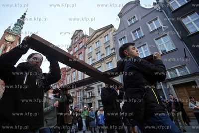 Gdanska Droga Krzyzowa, organizowana przez Klasztor...