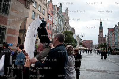 Gdansk. Dlugi Targ. Telewizja CNN International w ramach...