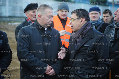Gdansk. Uroczyste oddanie do uzytku dodatkowego pasa...