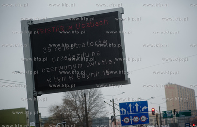 Gdynia. Ul. Morska. Prezentacja pierwszej tablicy zmiennej...