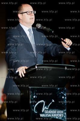 Gdansk. Amber Expo. 40 urodziny Portu Lotniczego Gdansk...