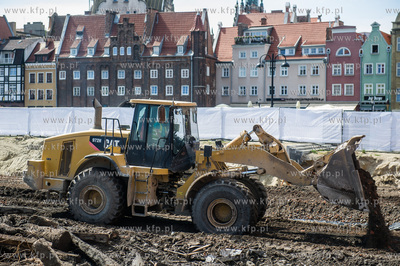 Gdansk. Wyspa Spichrzow. Uroczystosc wmurowania kamienia...