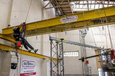 Gdańsk. Centrum Technik Wysokościowych Rojam. Pierwsze...