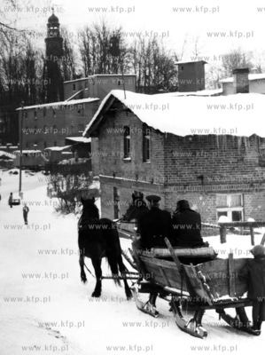Zima w Zukowie na Kaszubach. 02.1964 odbitka_02_56...
