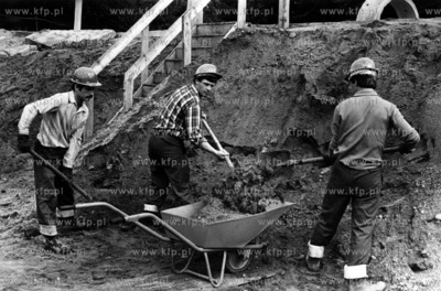 Budowa Elektrowni Wodnej Zarnowiec - najwiekszej w...