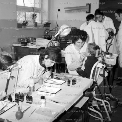 Biala niedziela studentow AMG w Tujsku. 13.05.1972...