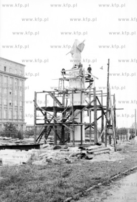 Budowa pomnika Braterstwa Polsko - Radzieckiego na...