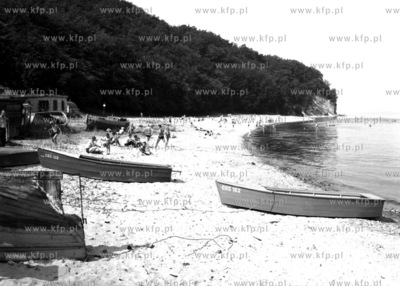 Wypoczynek na plaży w Gdyni Orłowie. 
1968
0004939z_1968
Fot....