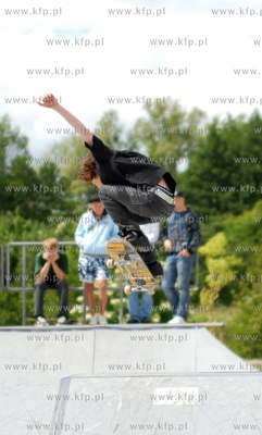 XIX Dni Pruszcza z tej okazji odbyło sie w parku kulturowym...