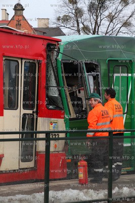 Gdansk, na skrzyzowaniu al.Grunwaldzkiej z Wojska Polskiego.doszlo...