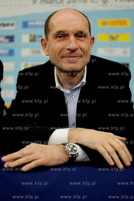 Hotel Nadmorski w Gdyni. Konferencja prasowa przed...