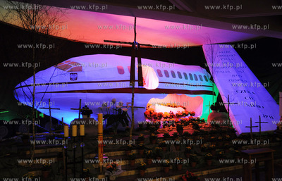 Grob Panski w kosciele Najswietszej Marii Panny Wspomozenia...