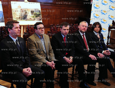 Urzad Miasta Sopotu. Podpisanie umowy z Baltycka Grupa...