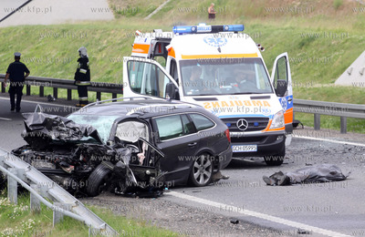 W wypadku samochodowym na obwodnicy Chojnic zginal...