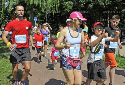 Gdansk Oliwa. Park w Jelitkowie. Bieg do zrodel. 04.06.2016...