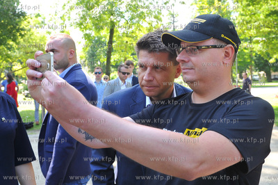 Sopot. Park Lecha i Marii Kaczynskich. Konferencja...