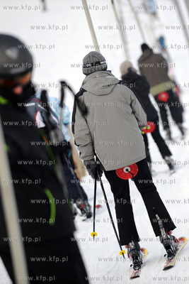Stok narciarski z wyciagiem w Trzepowie na Kaszubach.
3.01.2010
fot....