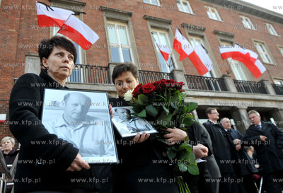 Pomorze zegna Macieja Plazynskiego, ktory zginal tragicznie...