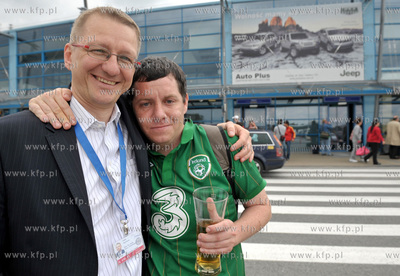 Gdansk, Rebiechowo. Kibice z Irlandii przylatuja do...