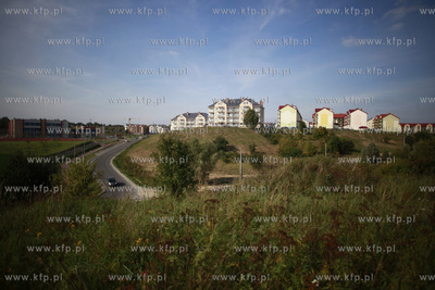 Uroczyste przekazanie do użytku 125 mieszkań wybudowanych...