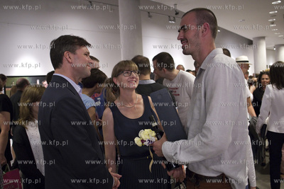 Muzeum Miasta Gdyni. Wernisaż wystawy fotograficznej...