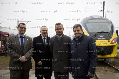 Inauguracyjny przejazd  nowym pociągiem PKP SKM, typu...