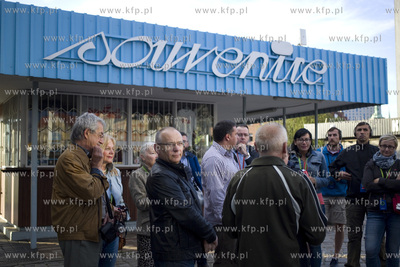 Spacer po Stoczni Gdańskiej w godzinie rozpoczęcia...