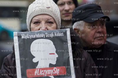 Gdańsk. Placu vis a vis Dworca Głównego. Międzynarodowy...