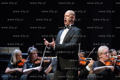 Uroczystoscii 75. urodzin Lecha Walesy i 35 rocznicy...