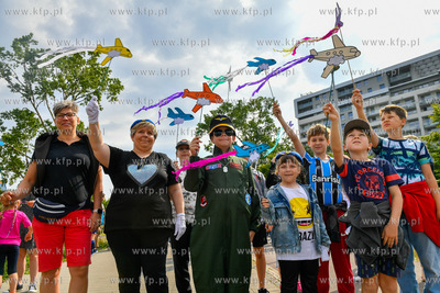 50. urodziny Zaspy. Parada mieszkańców w parku im....