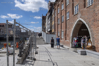 Długie Pobrzeże. Przebudowa wadliwie zaprojektowanego...