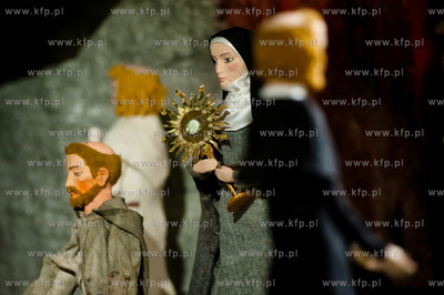 Gdansk. Tradycyjna szopka bozonarodzeniowa w Kosciele...