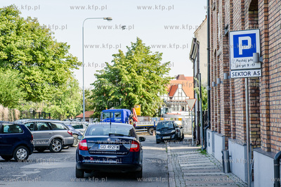 Gdansk. Ul. Rycerska. Wprowadzona strefa platnego parkowania.
03.08.2015
fot....