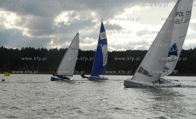 Regaty na jeziorze Kamienickim gm. Sierakowice podczas...