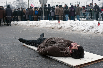 Rekonstrukcja wydarzen grudnia70 " Gdynia70. Za chleb...