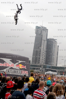 Gdynia, Skwer Kosciuszki. Red Bull X-Fighters Jams....