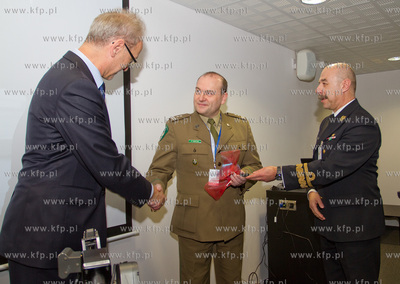 Wojewoda pomorski  przekazal Morskiemu Oddzialowi Strazy...