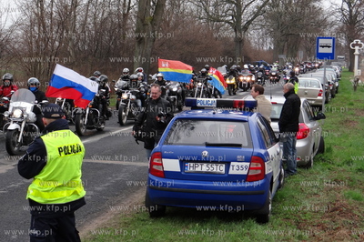 Braniewo. Ponad 300 motocyklistow z Rosji i Polski...