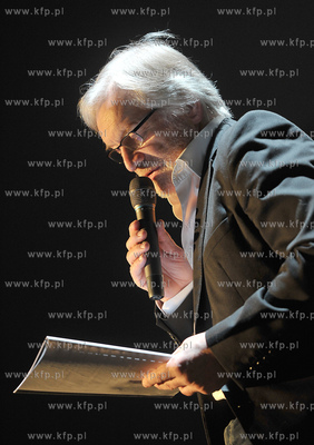 Gdanski Teatr Szekspirowski. Gdansk. Koncert Olo Walicki...