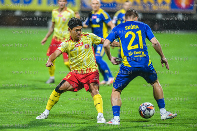 1. Liga. Arka Gdynia 1:1 Znicz Pruszków n/z Kaito...