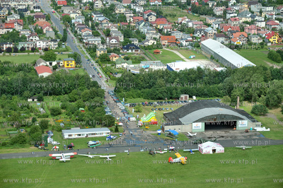 Lotnisko w Pruszczu Gdanskim w dniu 80 lecia Aeroklubu...