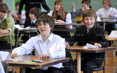 Testy kompetencyjne w Szkole Podstawowej nr 8 im. Jana...