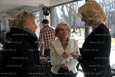 Zatoka Kobiet czyli Dzien Kobiet w Zatoce Sztuki w...