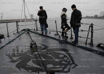 Gdansk. Okrety - ORP Metalowiec, ORP Rolnik i ORP Orkan...