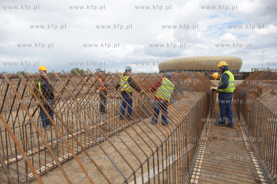 Gdansk. Ul. Zaglowa. Poczatek budowy centrum wystawienniczo-kongresowego...