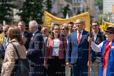 27. Światowy Zjazd Kaszubów w Gdyni. Kaszubki Przemarsz...