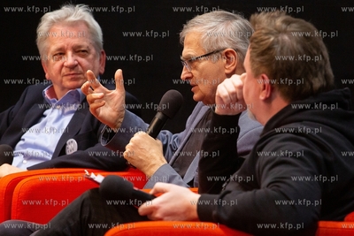 Gdyńskie Centrum Filmowe.  Spotkanie z twórcami filmu...